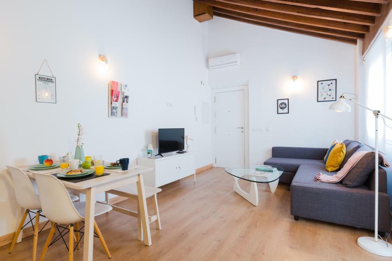 Hola Malaga Centro Leilighet Eksteriør bilde